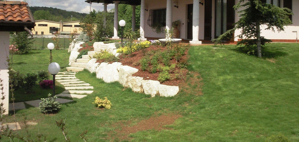 Giardini rocciosi giardino con sassi scale in pietra per giardini ... Giardini in pietra